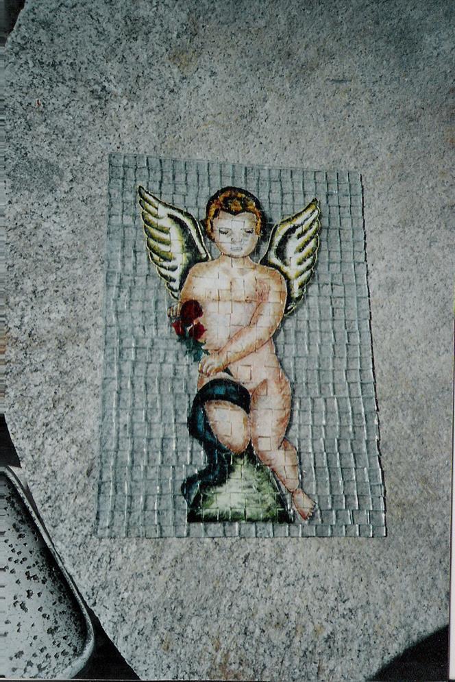 mosaico putto